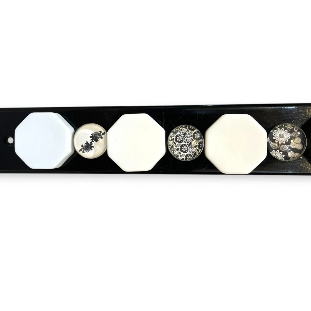 IKEA Magnet Wall Strip+ 14 Magnets